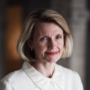 Meet your Posher, Edwina